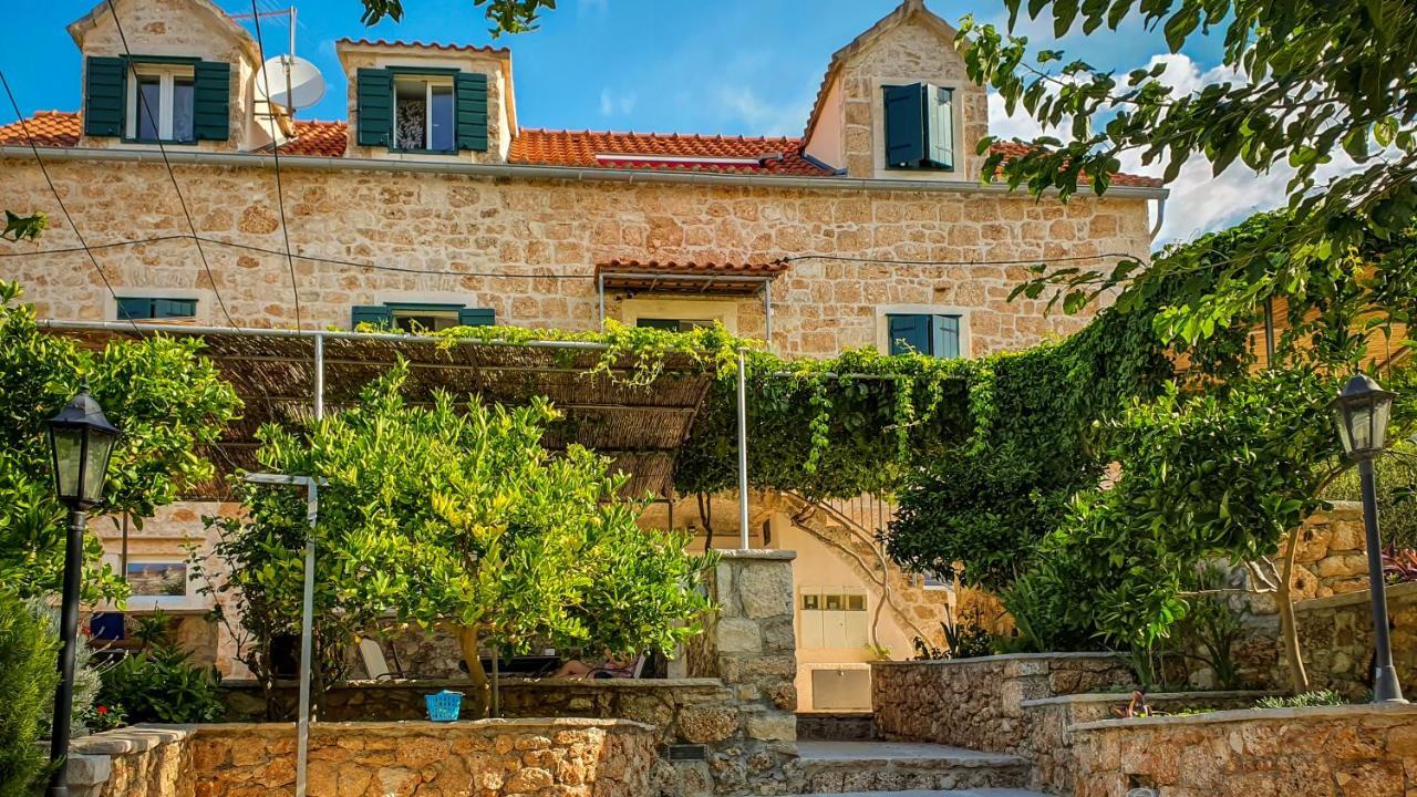 Apartments Obala بول المظهر الخارجي الصورة