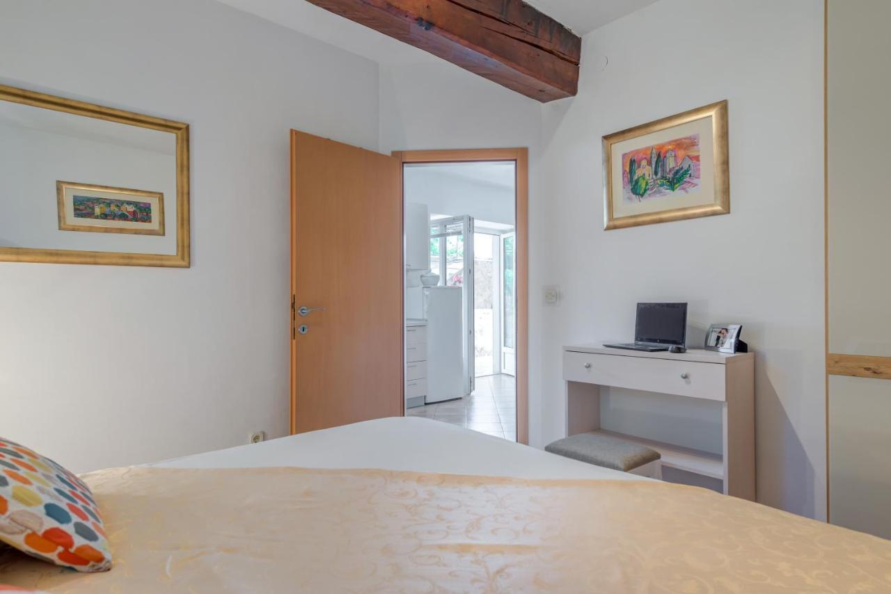 Apartments Obala بول المظهر الخارجي الصورة