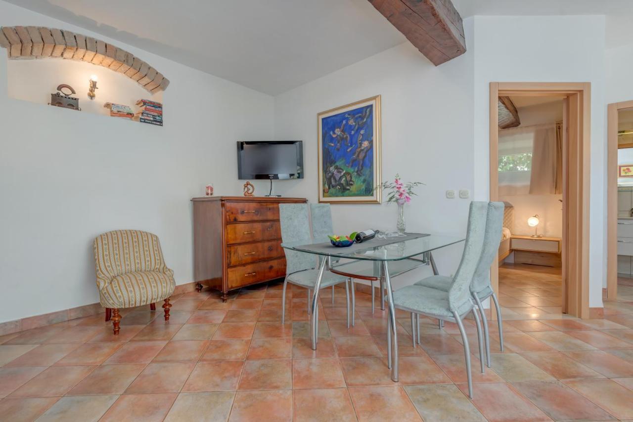 Apartments Obala بول المظهر الخارجي الصورة