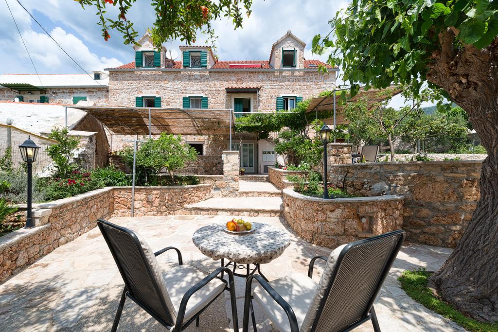 Apartments Obala بول المظهر الخارجي الصورة
