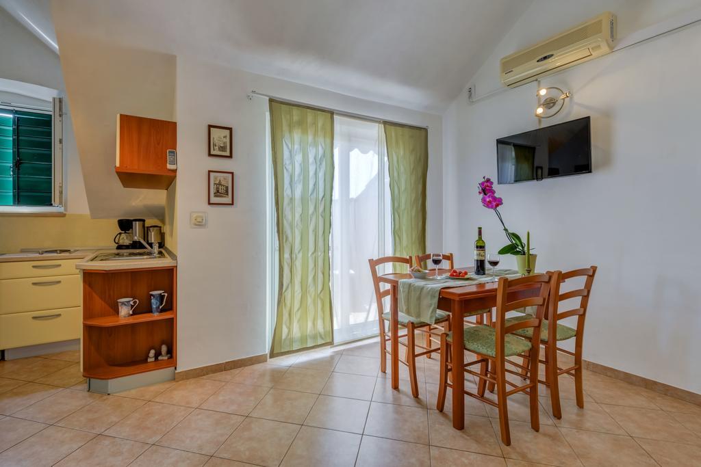 Apartments Obala بول المظهر الخارجي الصورة