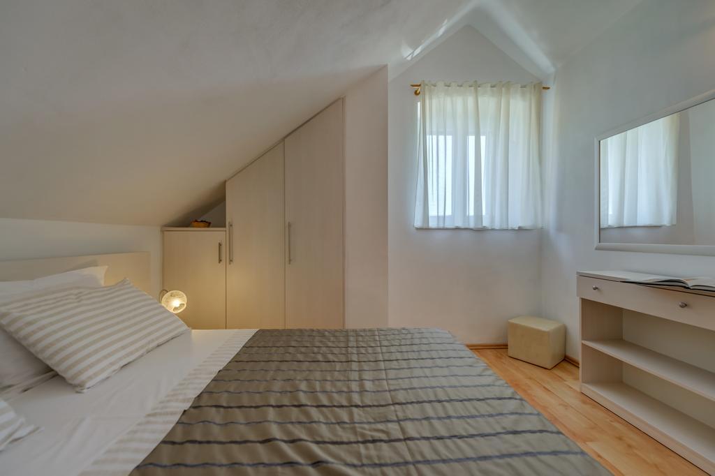 Apartments Obala بول المظهر الخارجي الصورة